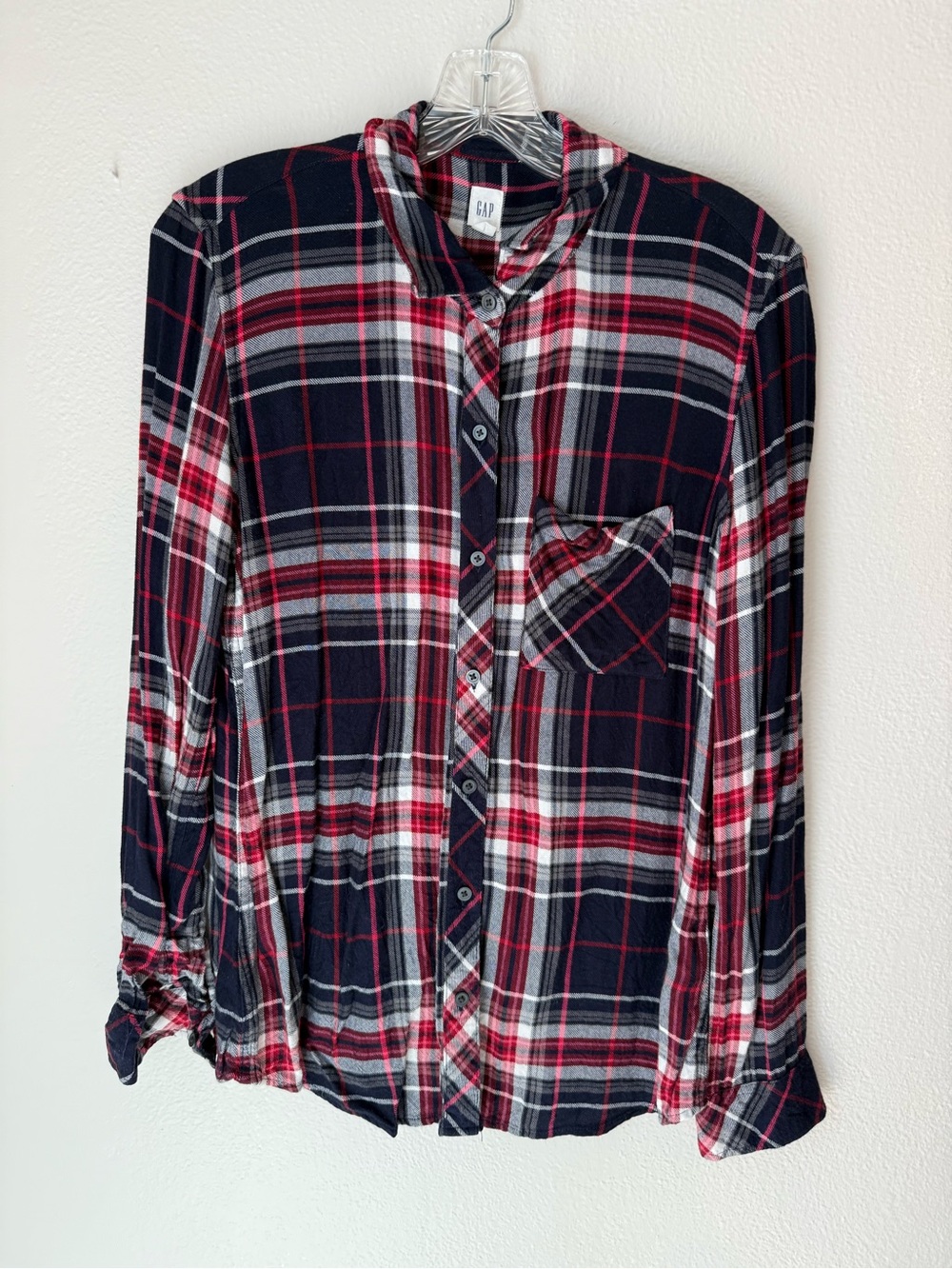 GAP Women’s Navy Red Plaid Button-Up Shirt